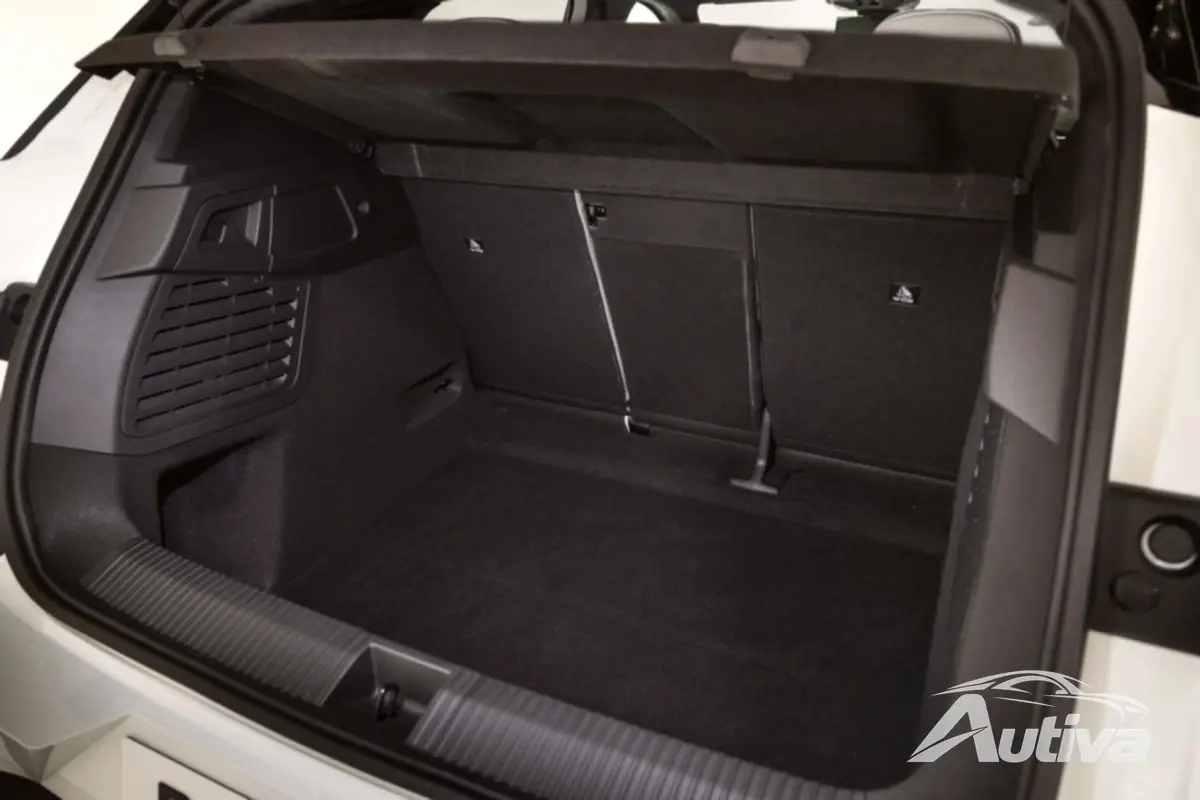 Renault Scenic kehrt als vollelektrischer Familien-SUV zurück 8