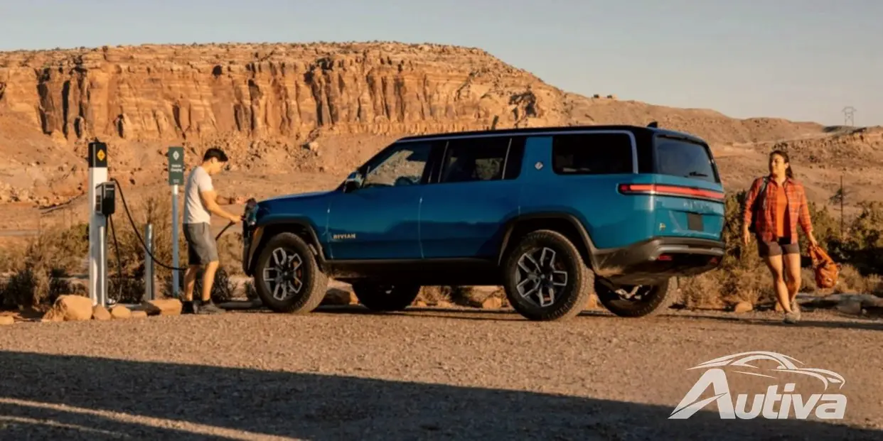 Владельцы Rivian получат бесплатные адаптеры NACS
