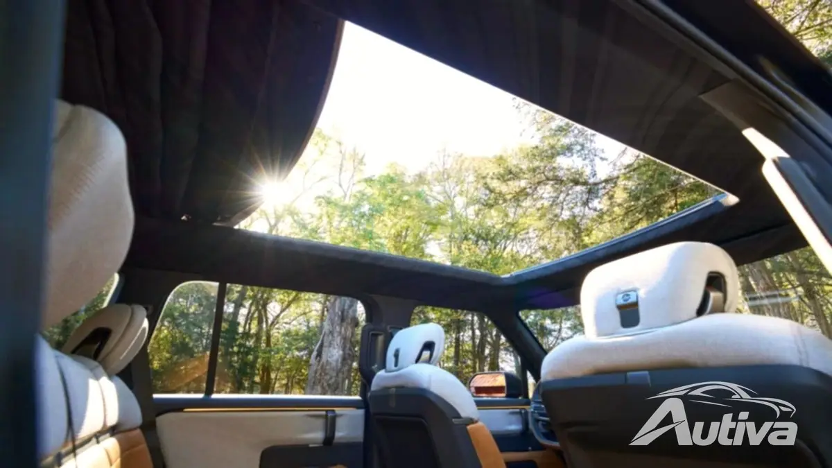 Scout Motors dévoile des tout-terrains électriques : le SUV Traveler et la camionnette Terra