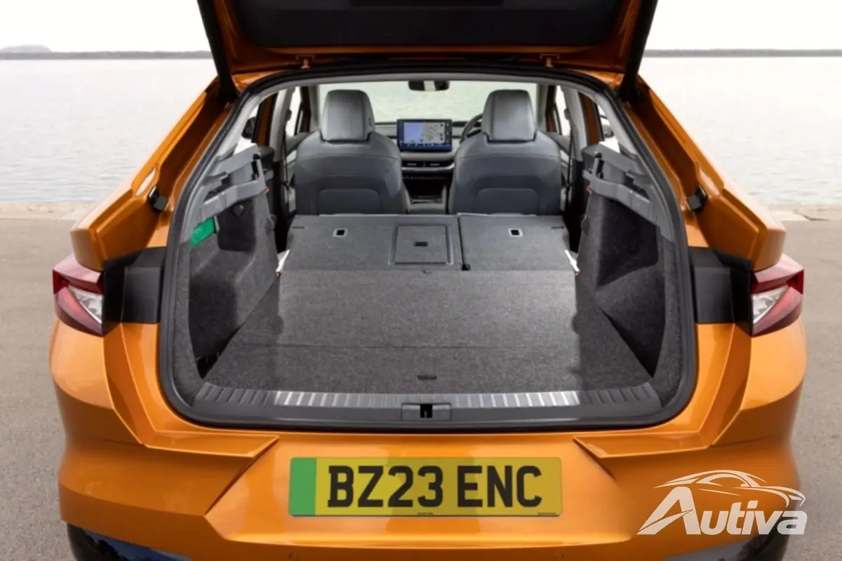 Skoda lança três novos modelos Enyaq Coupe iV para o mercado do Reino Unido 6
