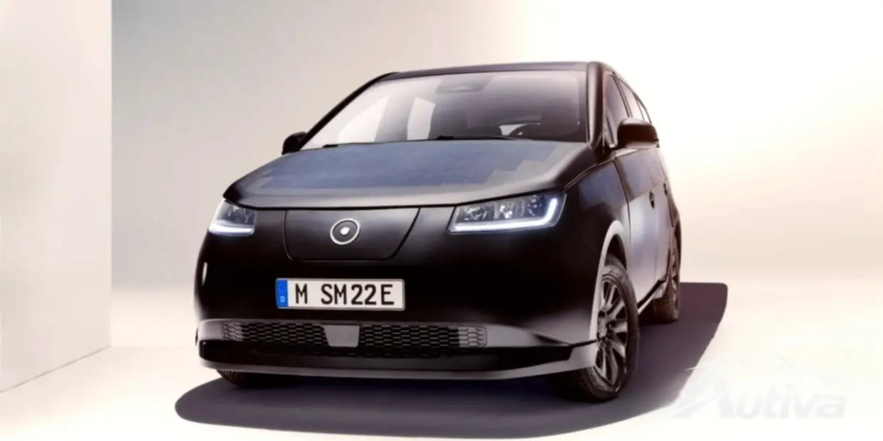 Sono Motors が Sion を発売、すべての表面がソーラーパネルで覆われています