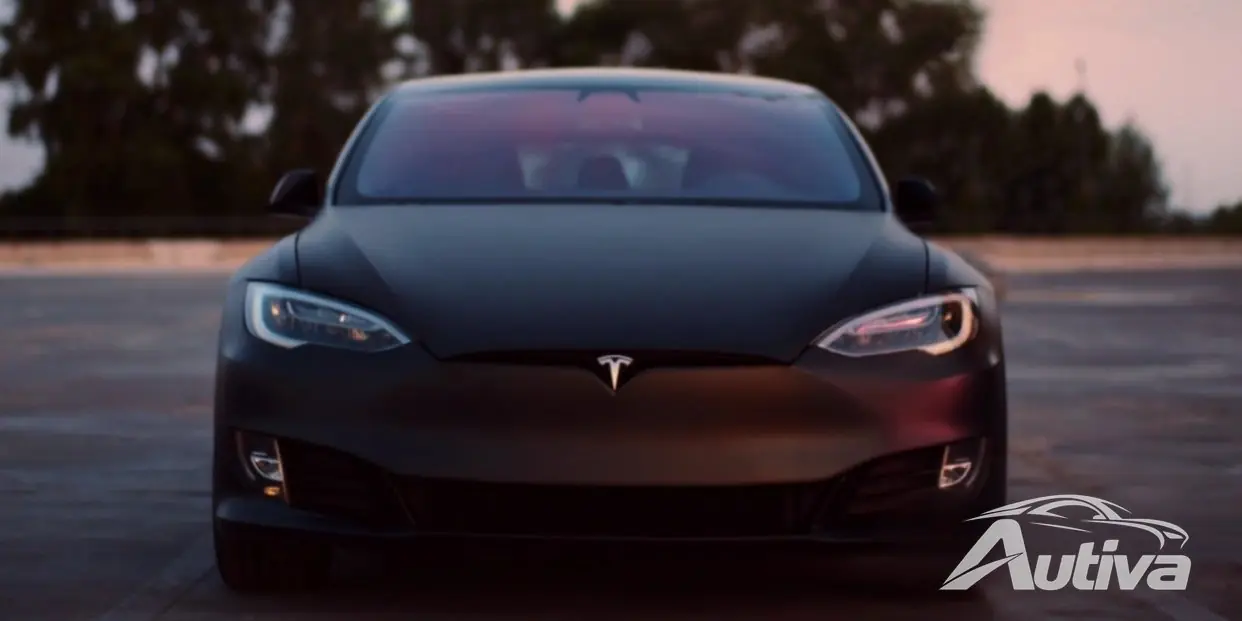 Tesla bestätigt Entwicklung des kabellosen induktiven Ladens