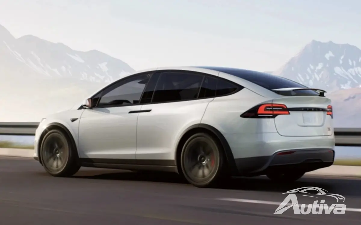 Tesla verlaagt de prijzen voor modellen die op voorraad zijn Tesla verlaagt de prijzen voor modellen die op voorraad zijn