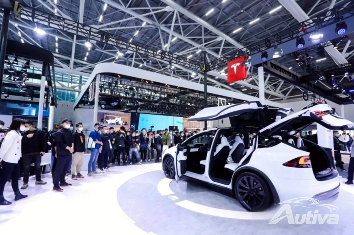 Tesla Model S PlaidとModel X Plaidがついに中国に向けて、価格は1月6日に発表されます