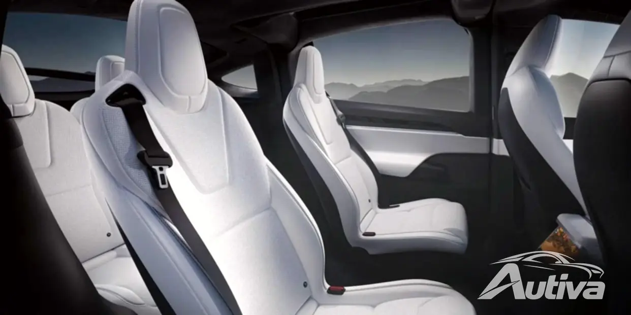 Das Tesla Model Y verspricht einen geräumigen Innenraum mit sechs Sitzen