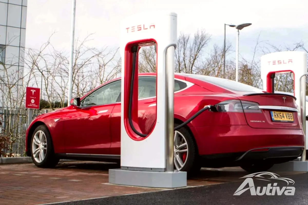 Tesla uppmuntrar ägare att avstå från livstids obegränsad superladdning Tesla uppmuntrar ägare att avstå från livstids obegränsad superladdning