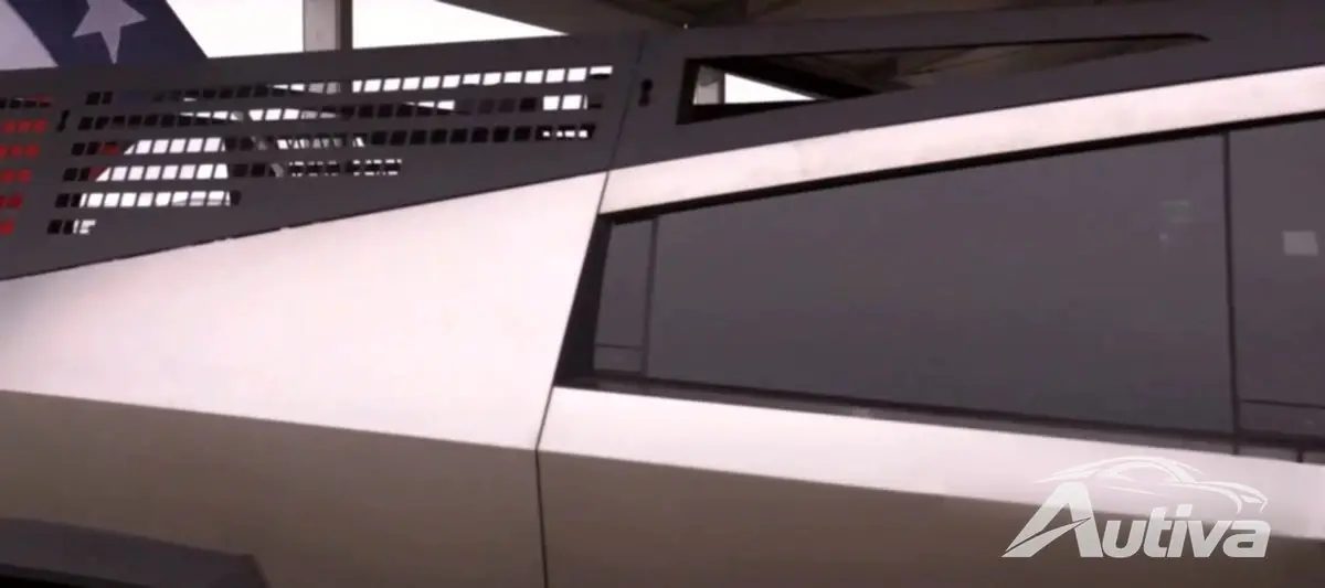 Il porta attrezzi del Cybertruck