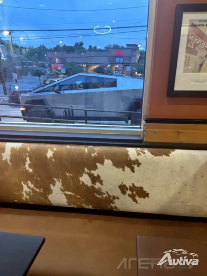 Tesla Cybertruck