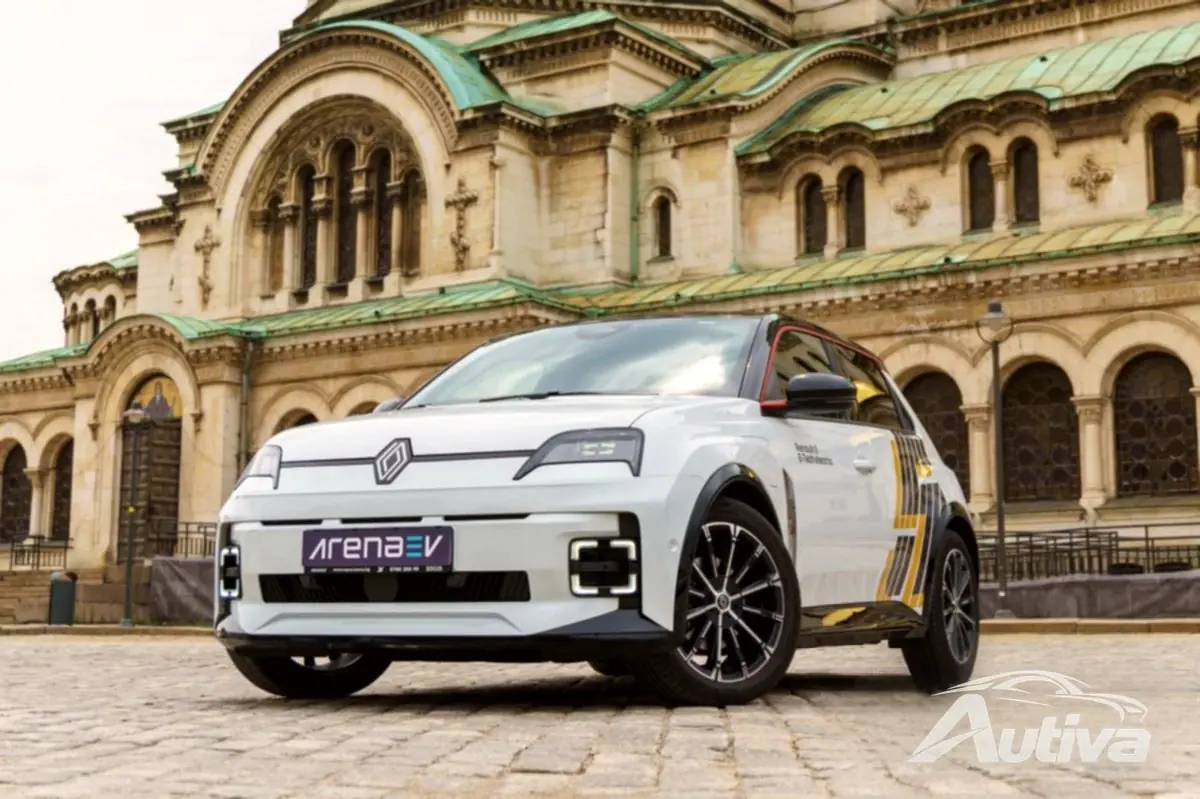 كيفية تعطيل ميزات مساعدة السائق في Renault 5 E-Tech كيفية تعطيل ميزات مساعدة السائق في Renault 5 E-Tech