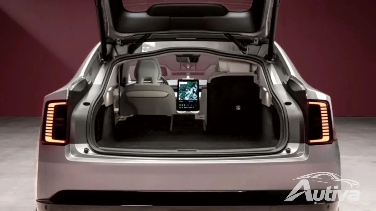 W pełni elektryczny Volvo ES90 przekracza granice i podnosi poziom technologii 4