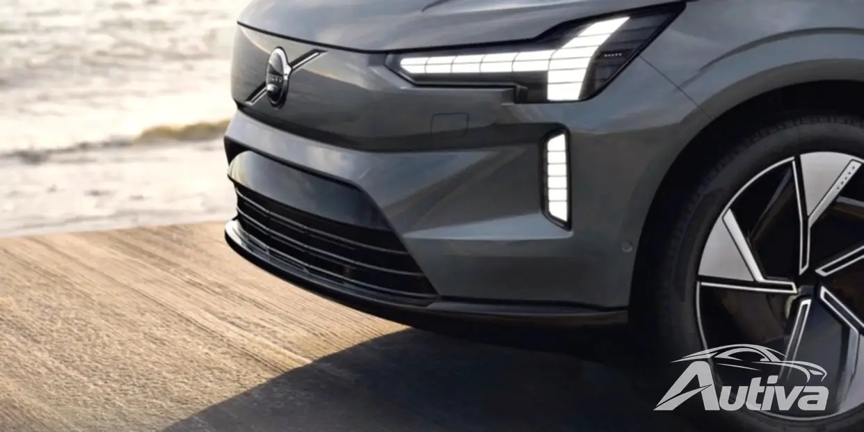 Volvo presenta il nuovo SUV elettrico EX60 e promette una strategia tecnologica rivoluzionaria