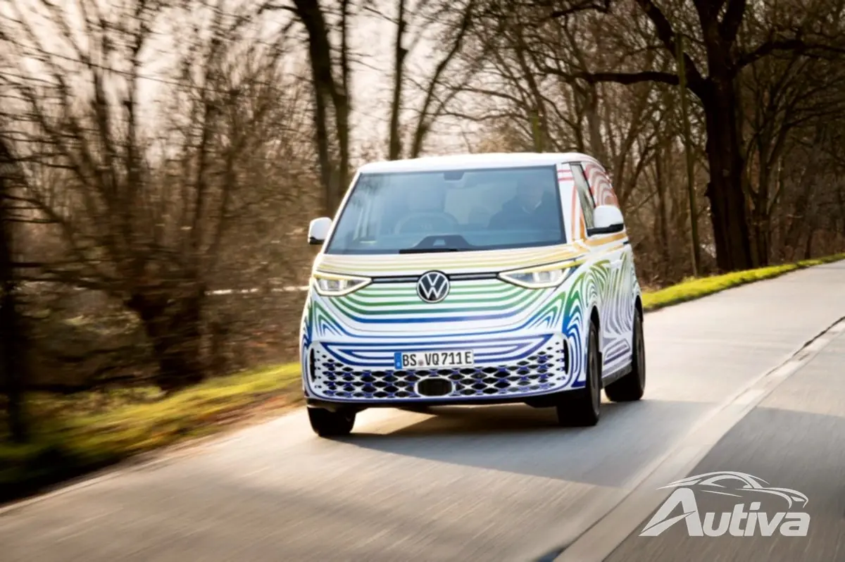 VW drażni ID. Buzz van, który zostanie w pełni zaprezentowany 9 marca VW drażni ID. Buzz van, który zostanie w pełni zaprezentowany 9 marca