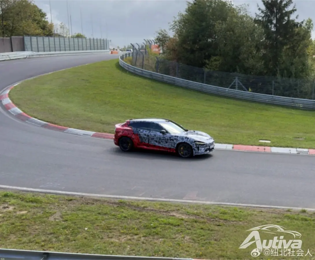 Xiaomi YU7 Ultra (eller YU7 GT) på Nürburgring