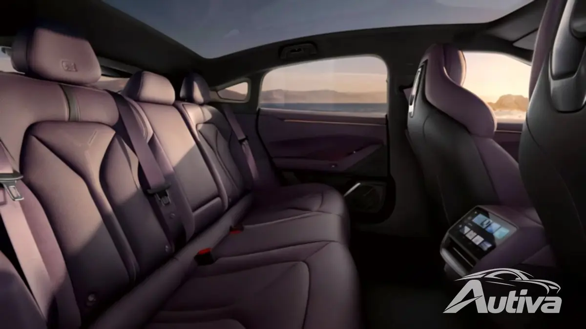 XPeng P7 na nowo definiuje technologię sedanów dzięki ruchomemu ekranowi i 10-minutowemu ładowaniu XPeng P7 na nowo definiuje technologię sedanów dzięki ruchomemu ekranowi i 10-minutowemu ładowaniu