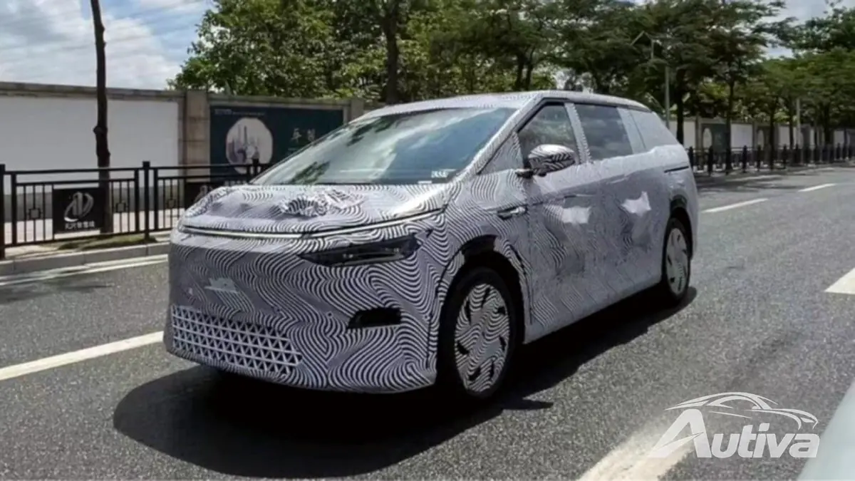 Xpeng X9 fanget på kamera: Den mest ukonvensjonelle elektriske MPV 2