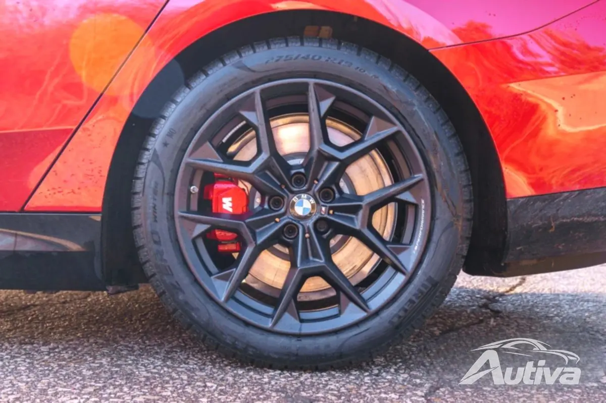 مراجعة سيارة BMW i5 M60 xDrive Touring مراجعة سيارة BMW i5 M60 xDrive Touring
