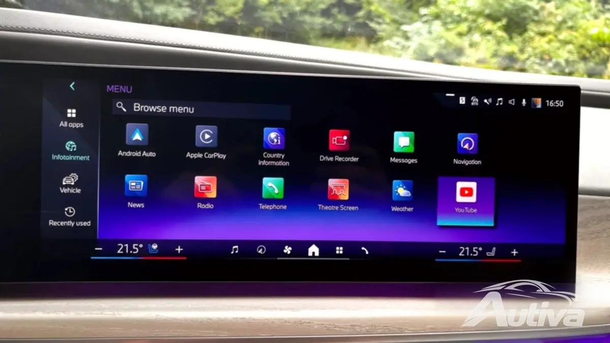iDrive 8 se adapta a tus hábitos gracias a los servicios online.