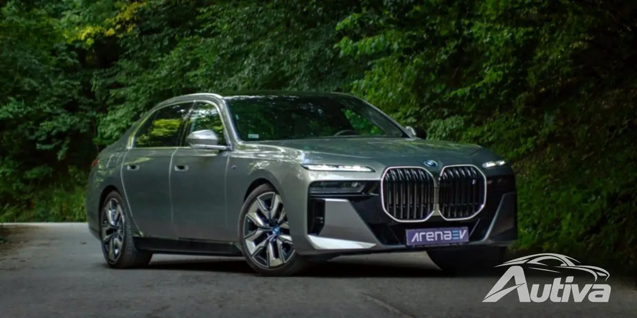 BMW i7 xDrive60 리뷰: 최고의 전기 럭셔리 세단