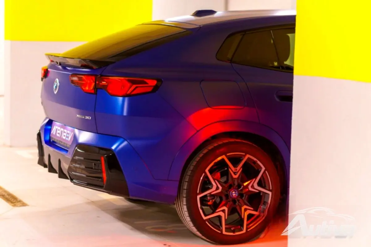 BMW iX2 xDrive30 Testbericht