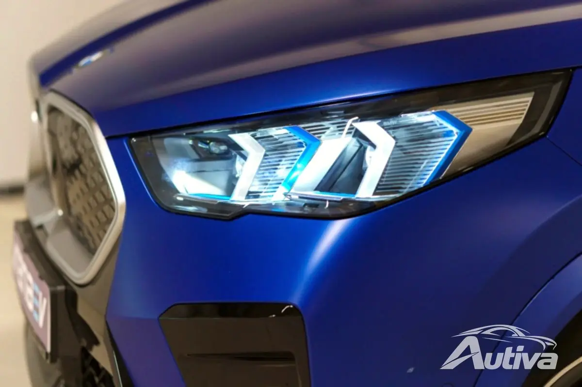 BMW iX2 xDrive30 Testbericht