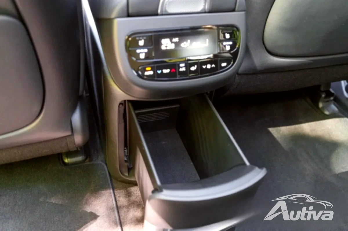 Hyundai Ioniq 9 परफॉर्मेंस रियर सुविधाएं
