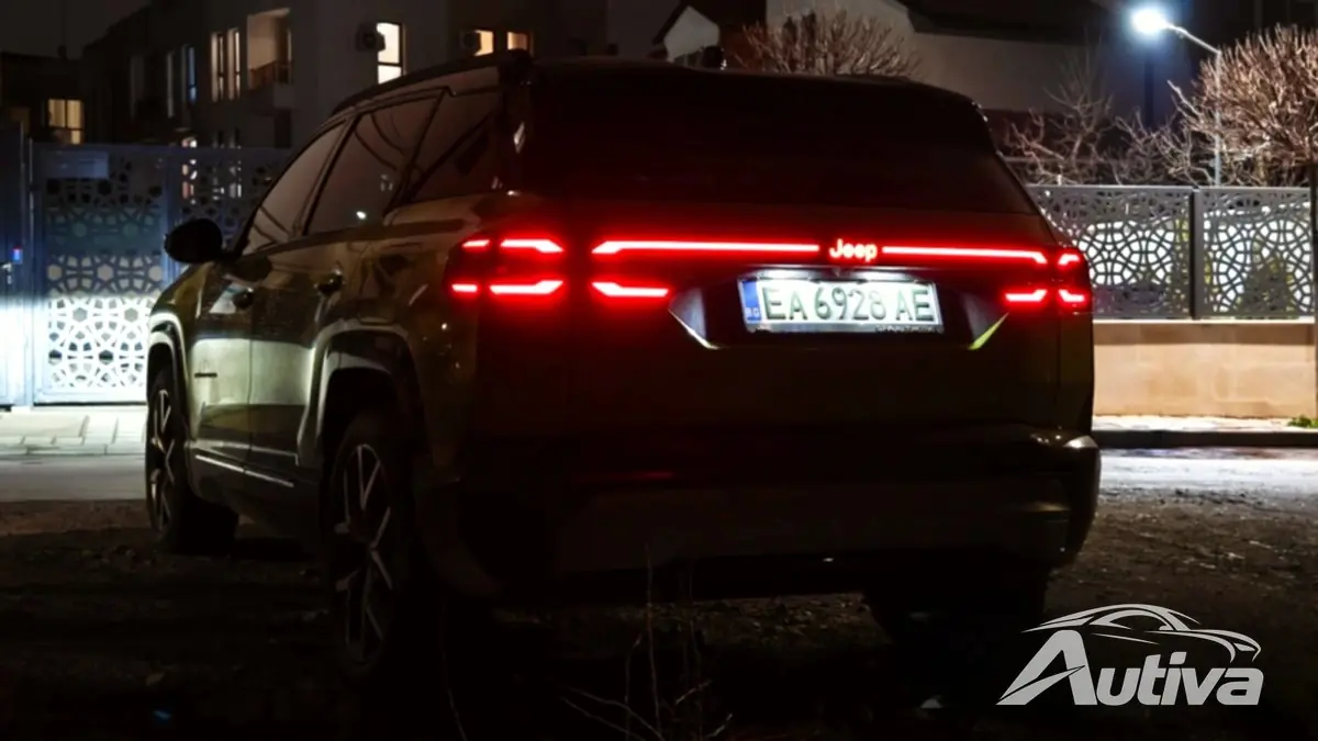 Jeep Compass e bak