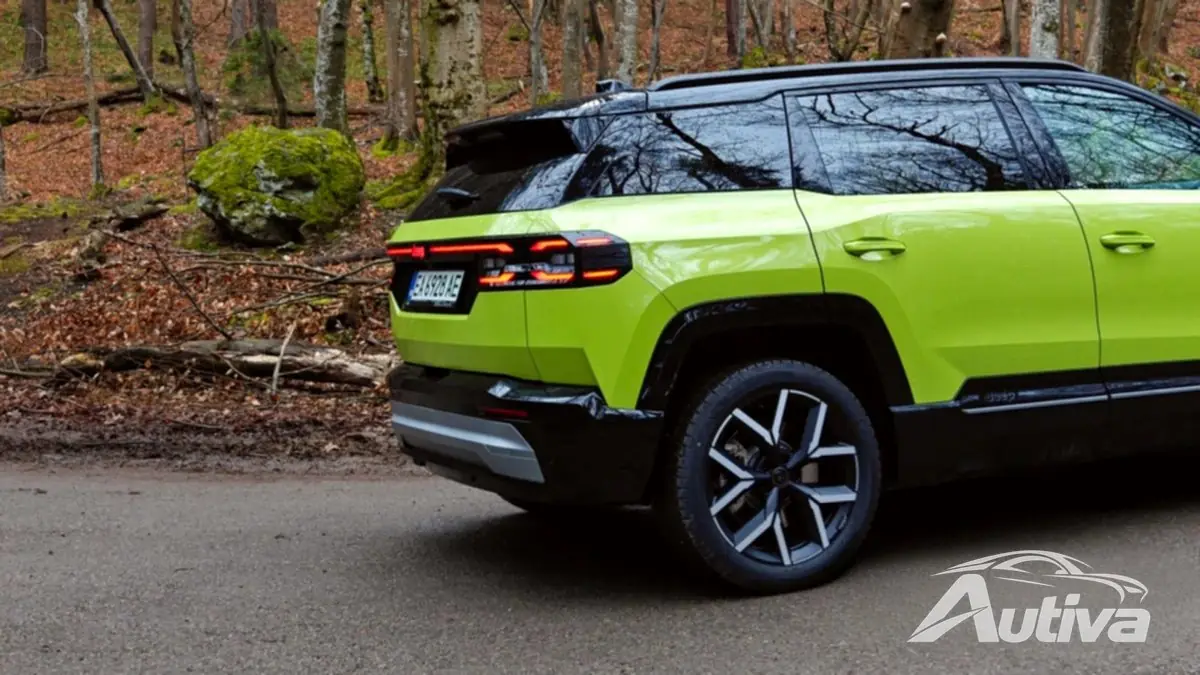 Jeep Compass e bak