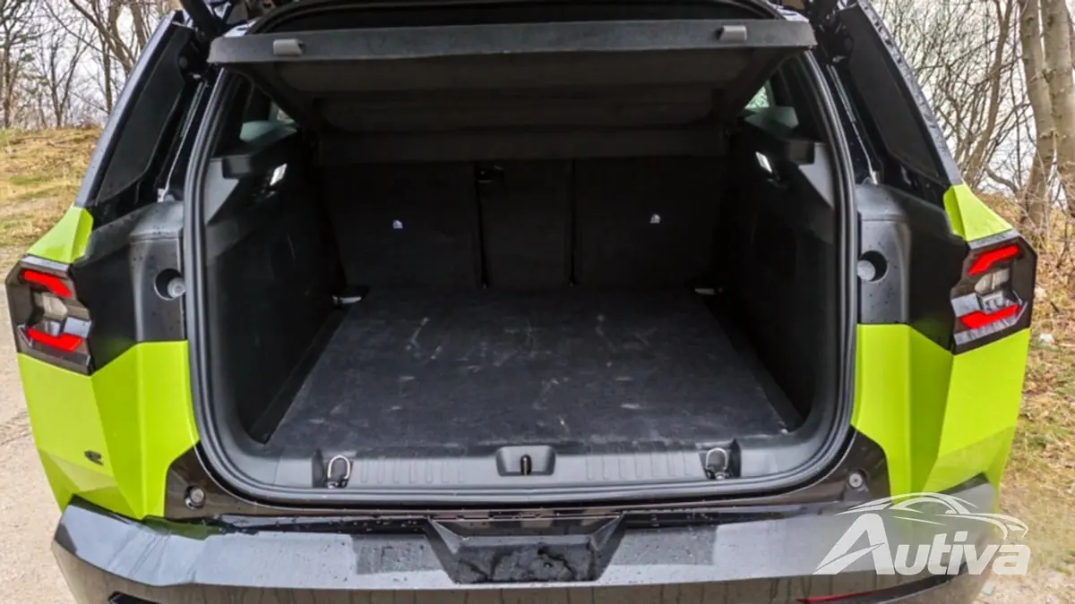 吉普指南针 e 后备箱