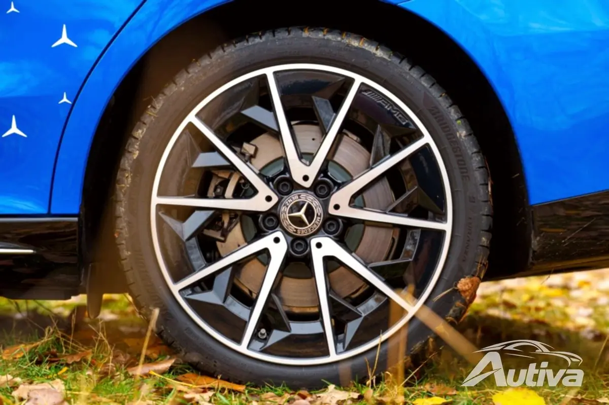 Análise do Mercedes-Benz CLA 350 4Matic