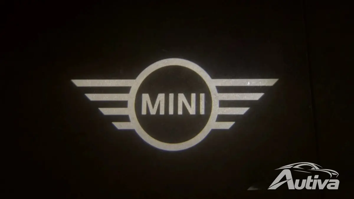 Обзор Mini Countryman SE ALL4 Обзор Mini Countryman SE ALL4