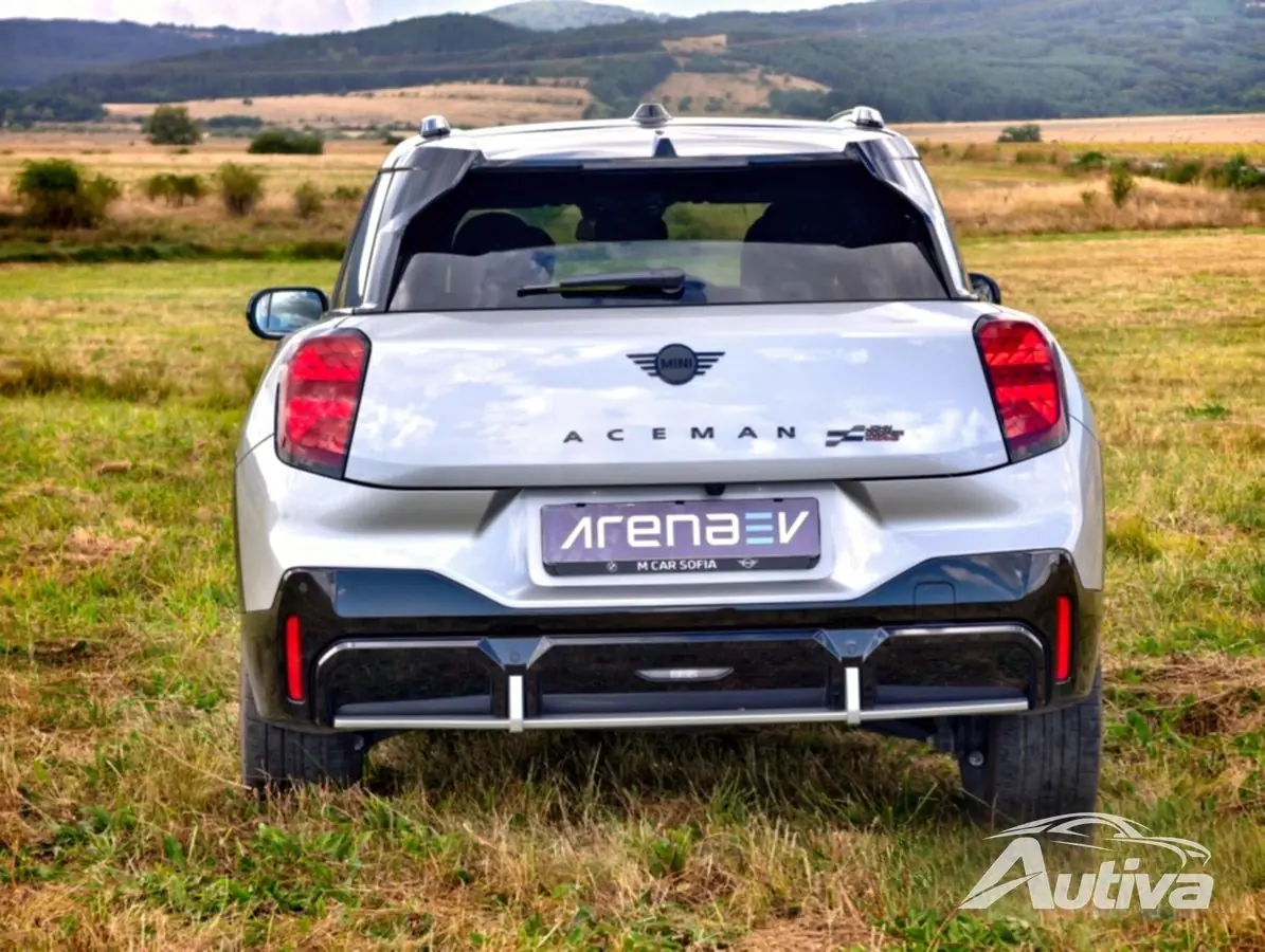Parte trasera MINI Aceman JCW E
