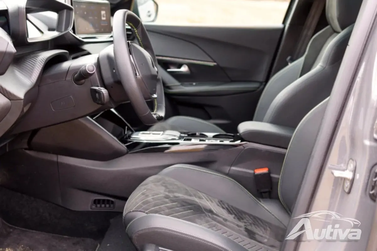 Os bancos são dignos de um carro esportivo!