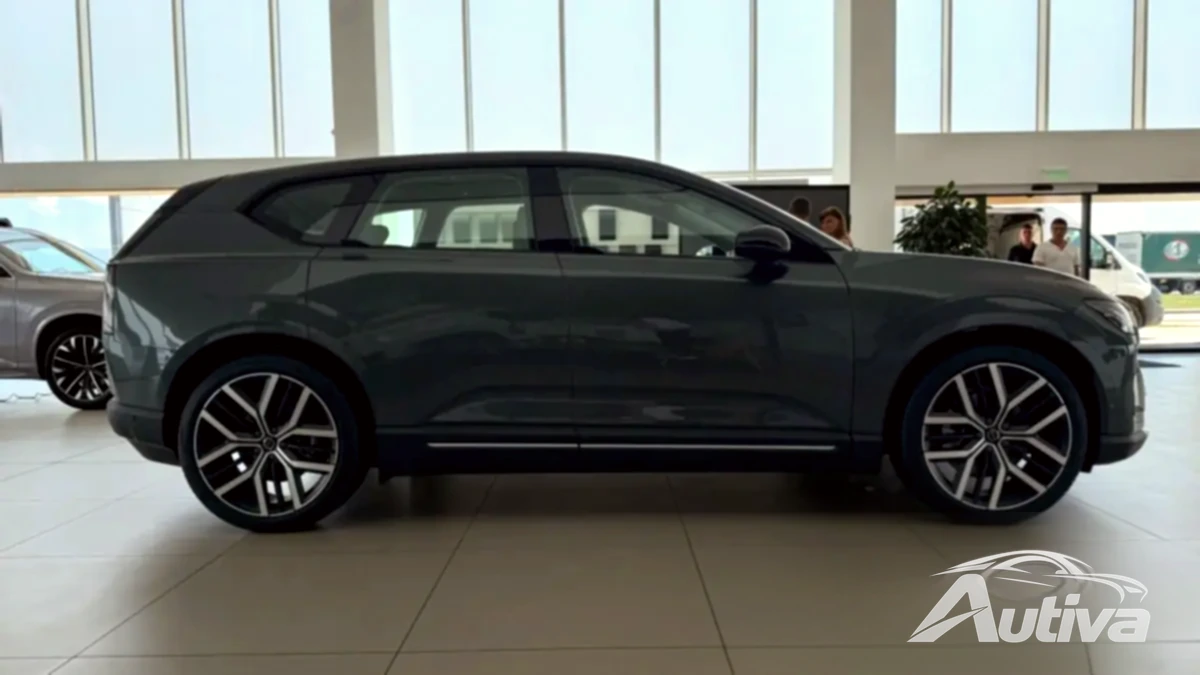 Accenti laterali Volvo EX60