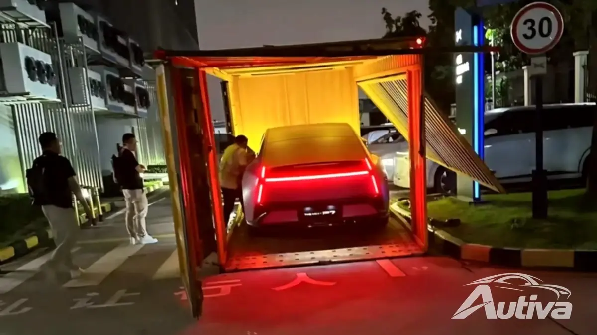 Le nouveau P7 élégant de XPeng capturé lors d'un essai routier réel en Chine 3