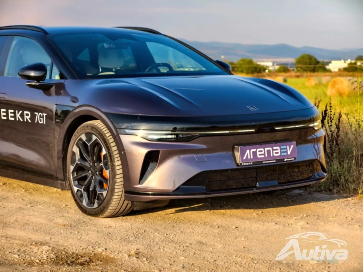 ज़ीकर 7जीटी प्रिविलेज एडब्ल्यूडी फ्रंट एंड