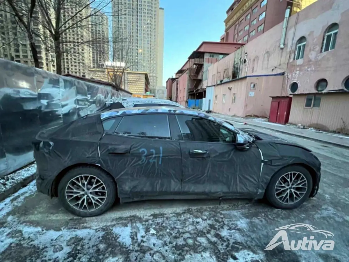 Polestar 4