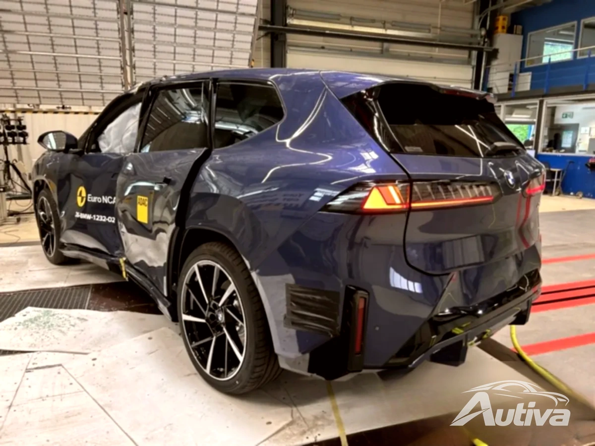 BMW iX3 er det første kjøretøyet som har fått en 5-stjerners rangering under АNCAPs nye, tøffere standarder BMW iX3 er det første kjøretøyet som har fått en 5-stjerners rangering under АNCAPs nye, tøffere standarder
