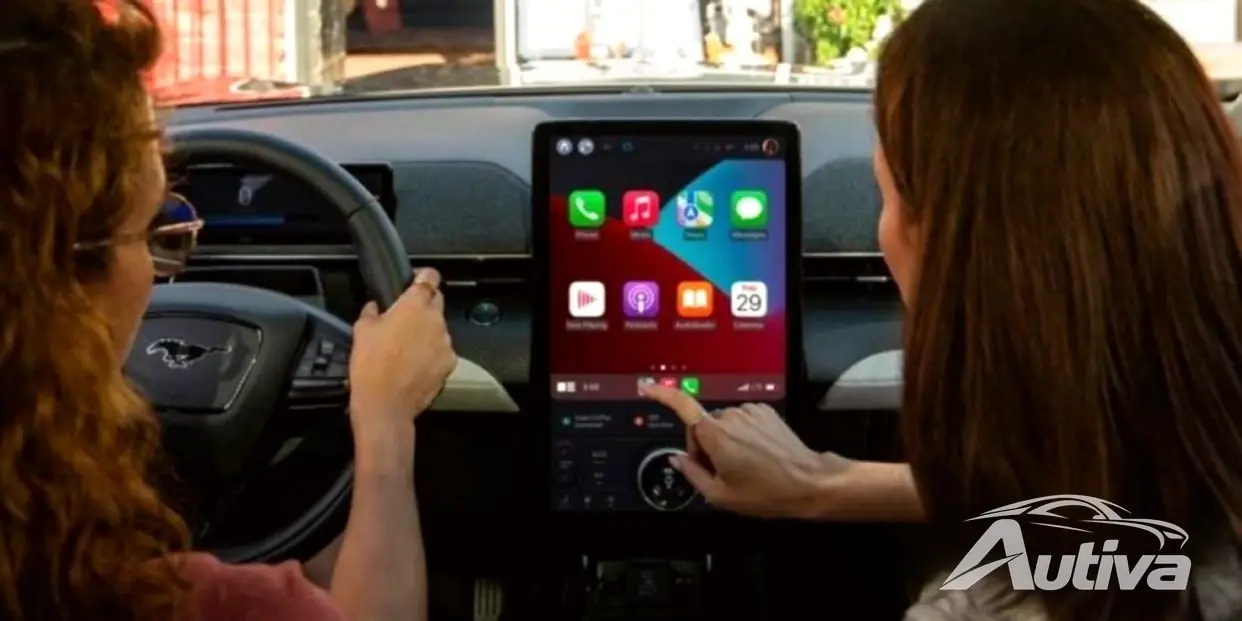 Ford se compromete a profundizar la integración de Apple CarPlay y Android Auto