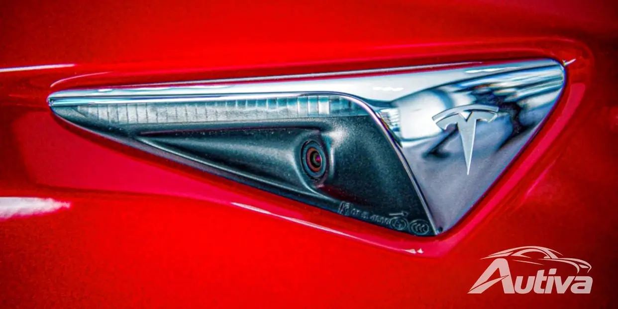 Tesla steht vor einer Sammelklage wegen der Weitergabe von Dashcam-Aufnahmen durch Mitarbeiter