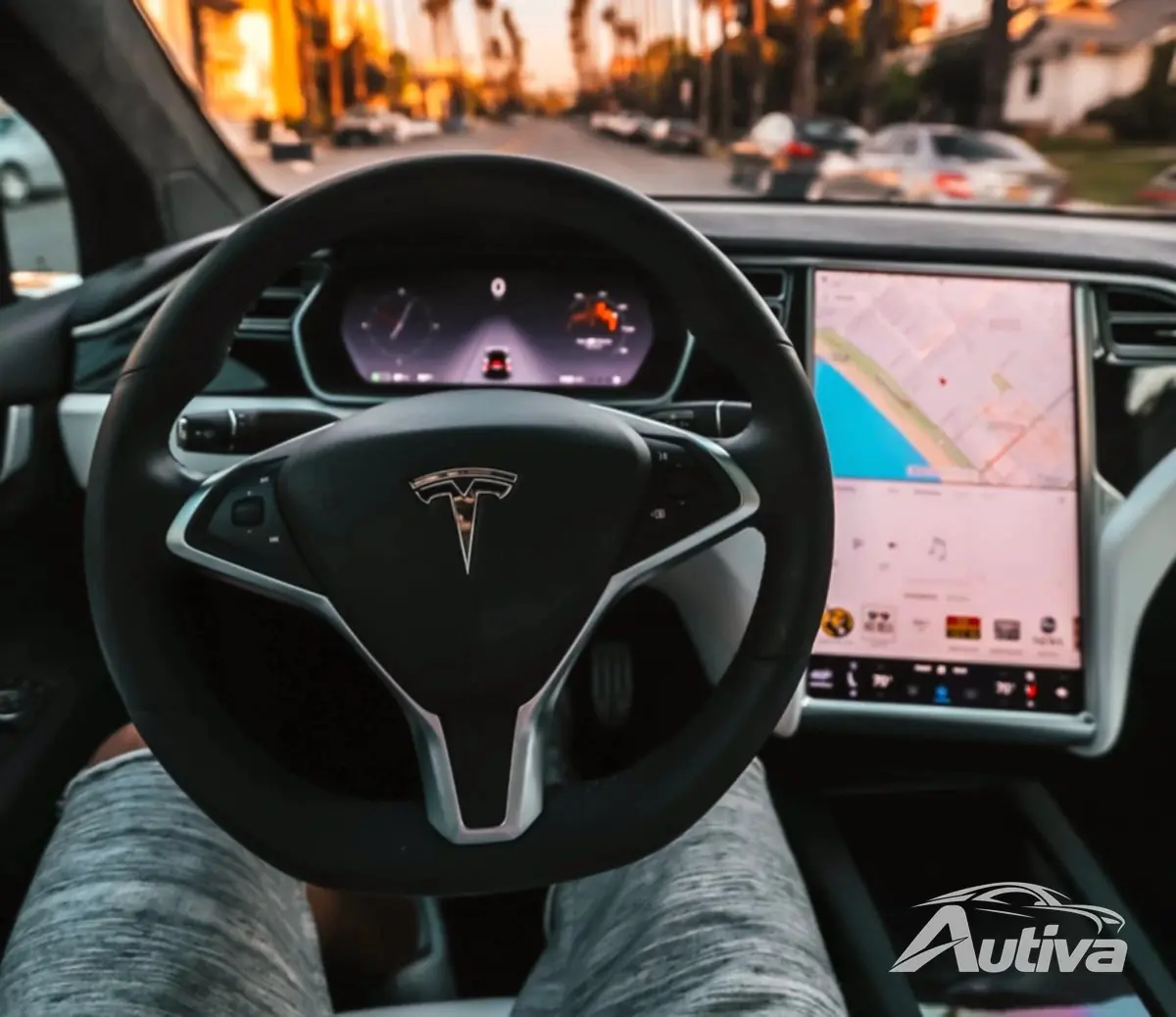 テスラは米国とカナダでオートパイロットのテストドライバーを雇用している テスラは米国とカナダでオートパイロットのテストドライバーを雇用している