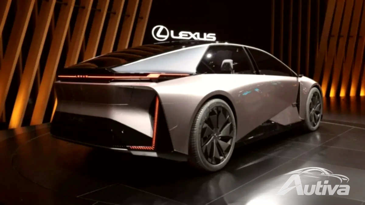 Toyota legt de futuristische Lexus sedan op de plank Toyota legt de futuristische Lexus sedan op de plank