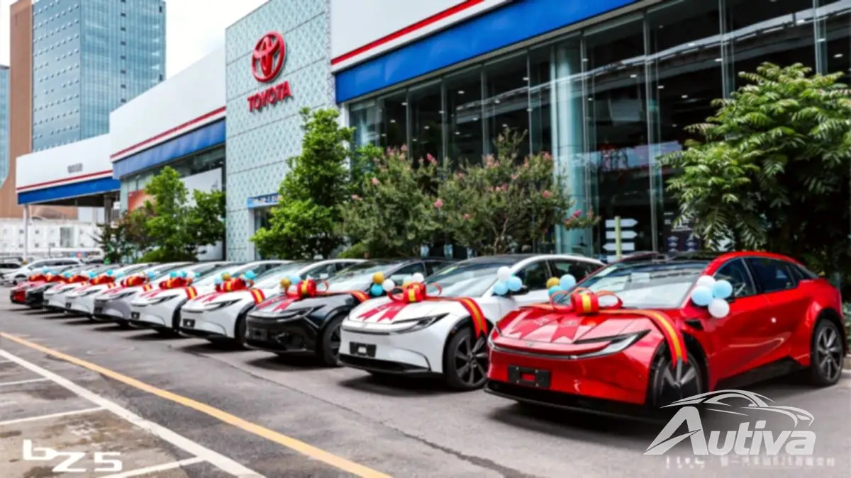 Toyota se tragó el orgullo al vender el bZ5 a la mitad de precio que el Tesla Model Y Toyota se tragó el orgullo al vender el bZ5 a la mitad de precio que el Tesla Model Y