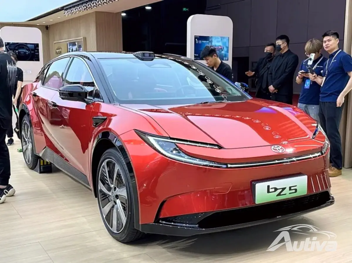 Toyota slikte zijn trots in door de bZ5 voor de helft van de prijs van Tesla Model Y te verkopen