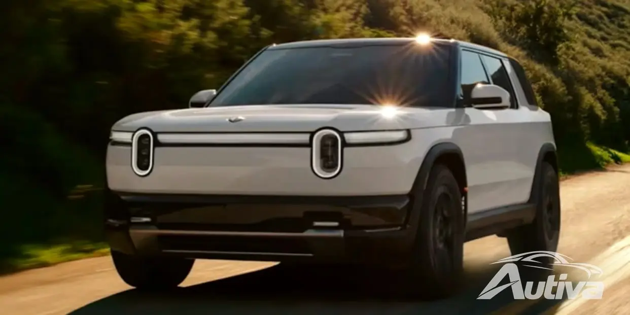 أوبر تضع 1.25 مليار دولار على المحك مقابل 50 ألف سيارة Rivian R2 Robotaxis