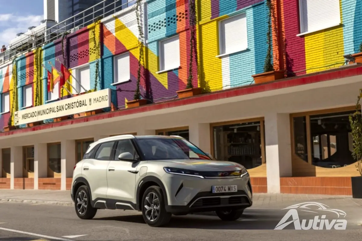 Электрический внедорожник BYD Atto 2 приземляется в Великобритании с прицелом на конкурентов премиум-класса Электрический внедорожник BYD Atto 2 приземляется в Великобритании с прицелом на конкурентов премиум-класса