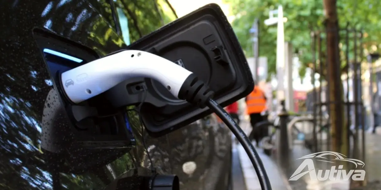 Правило EPA требует, чтобы к 2032 году 67% продаж новых автомобилей в США были электромобилями