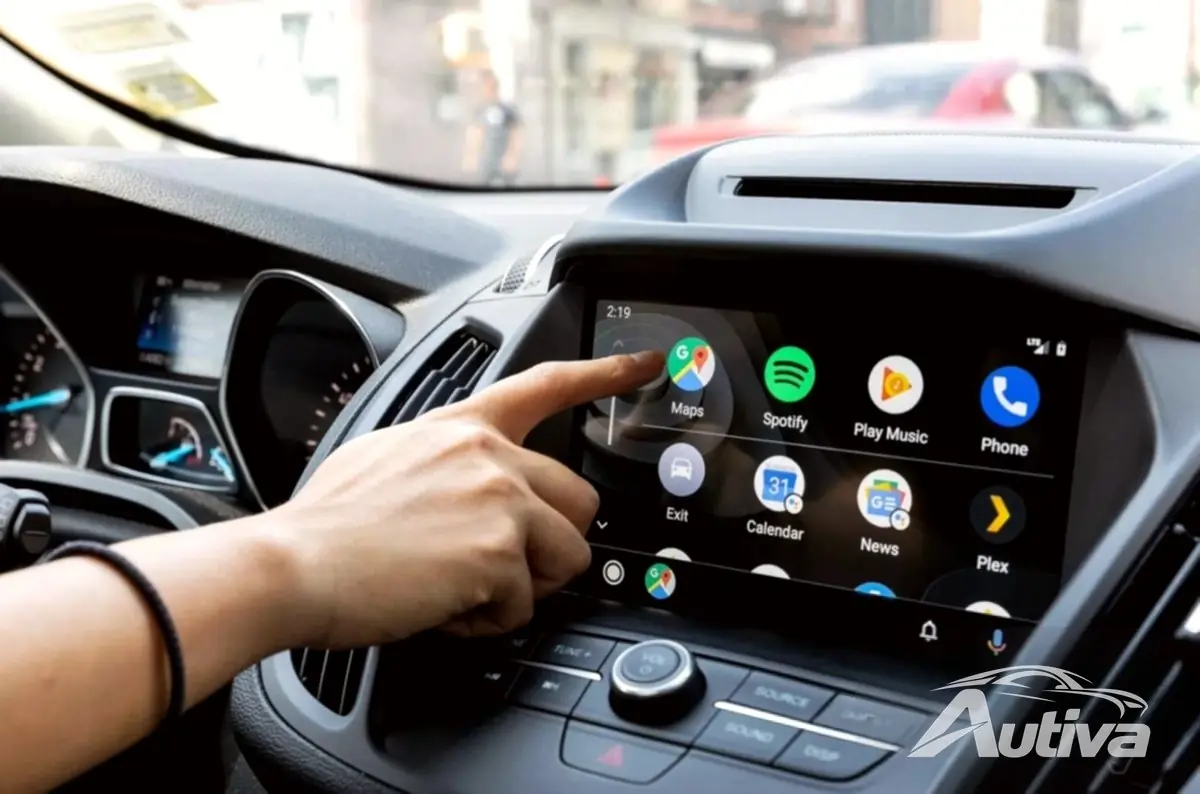 GM が EV だけでなくすべての車の電話回線を切断するため、CarPlay は廃止される GM が EV だけでなくすべての車の電話回線を切断するため、CarPlay は廃止される