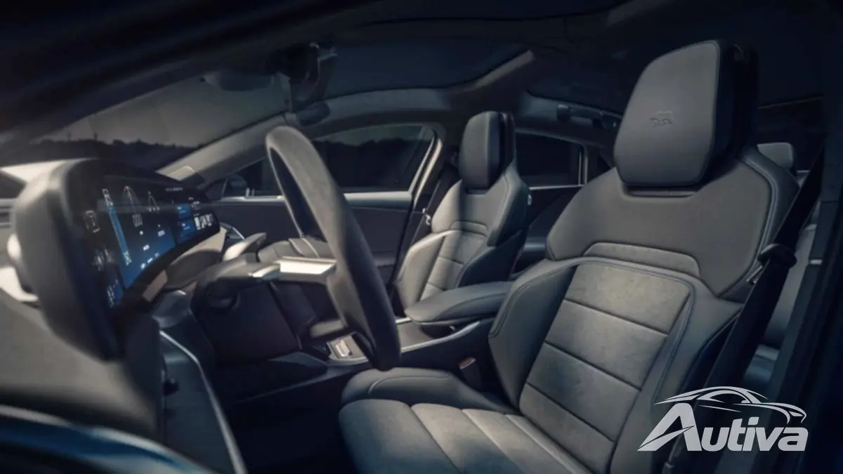 سيارة Lucid Air من Sapphire بقيمة 250 ألف دولار تنافس طراز Tesla ModelSPlaid 13
