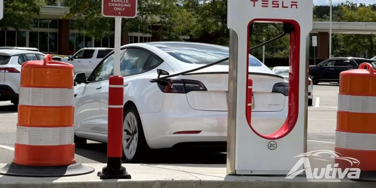 Нагнетатели Tesla вызывают короткие кабели и проблемы с парковкой для электромобилей сторонних производителей
